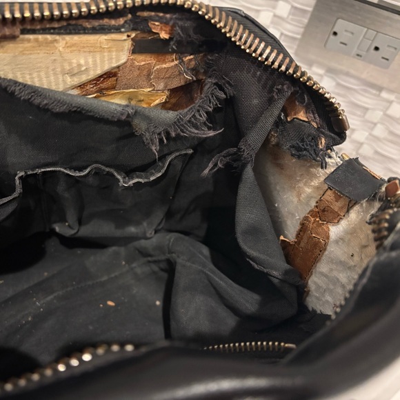 AUTH GIVENCHY ANTIGONA MEDIUM BAG IN BOX LEATHER BLACK - FOR REPAIR / PARTS - Picture 7 of 11